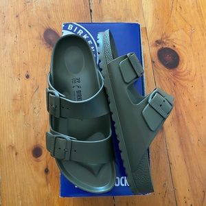NEW! Birkenstock Eva Sandals in Khaki